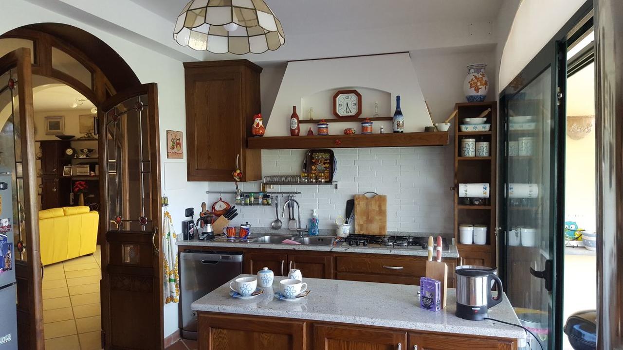 B&B La Taverna Degli Angeli Vezzi Portio Экстерьер фото