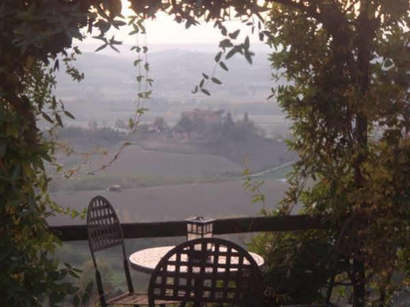 B&B La Taverna Degli Angeli Vezzi Portio Экстерьер фото